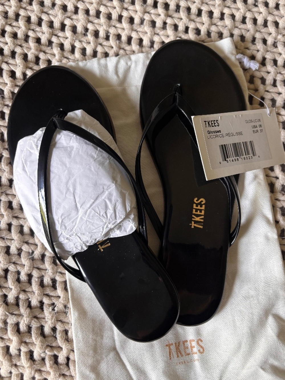 NWT TKEES Lily Glosses (size 6/Eur 37)